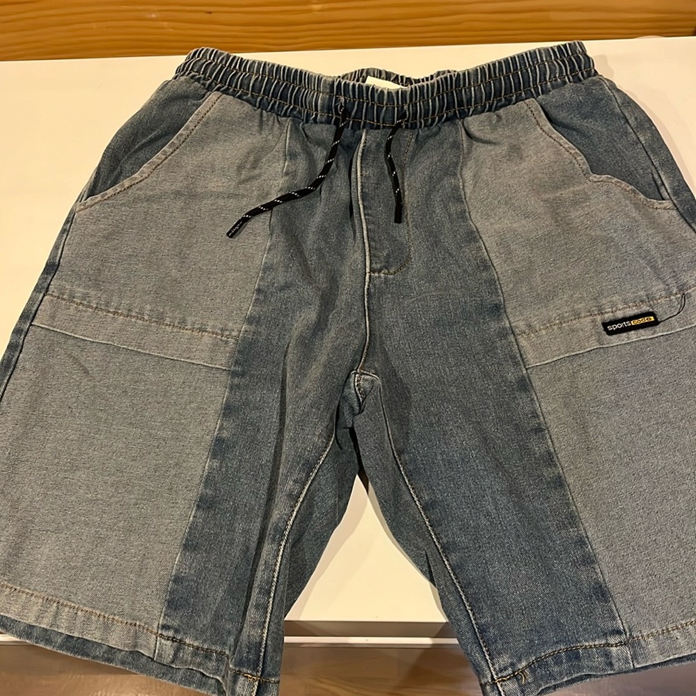Men’s Elastic waist shorts XL